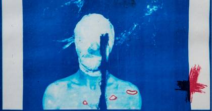 "ITT VAGYOK!" A bécsi akcionisták és a kortárs performatív művészet – Megnyílt a szentendrei MűvészetMalom legújabb tárlata