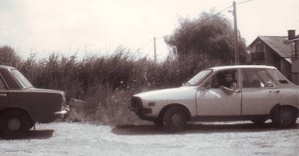 Tapssal csodát markolni – a Jelenarchívum és a Süllyedő képek