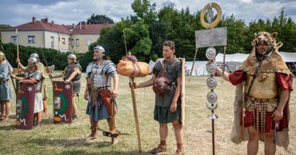 Ismeretterjesztő előadások, Phaedrus mesék és római katonák tárlatvezetése – Jön a II. Limes-nap 