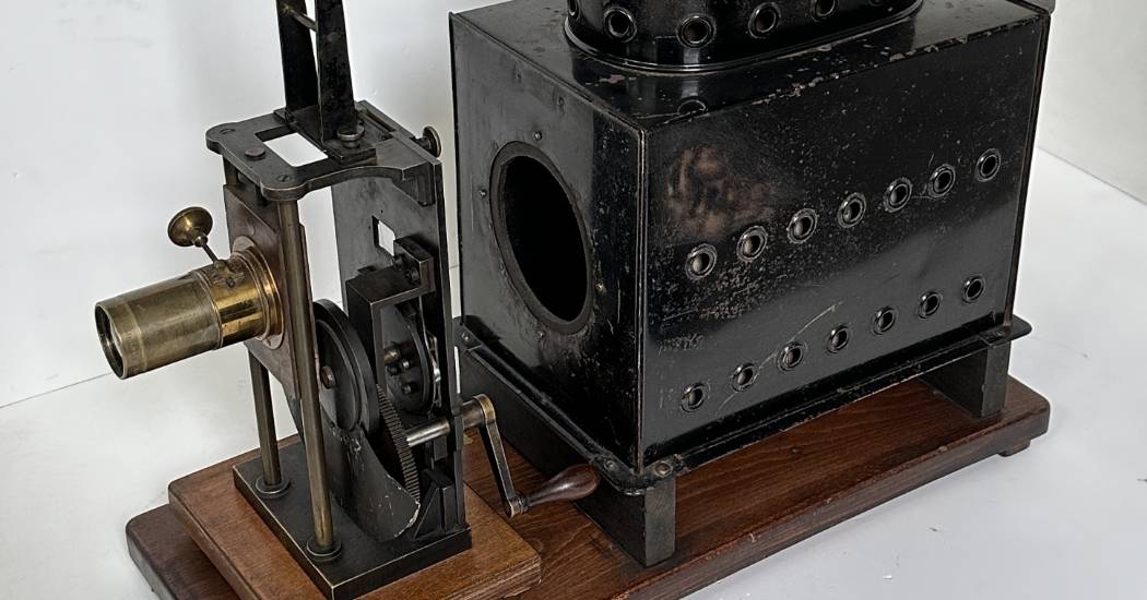 Cinématographe – az első mozi vetítőgép