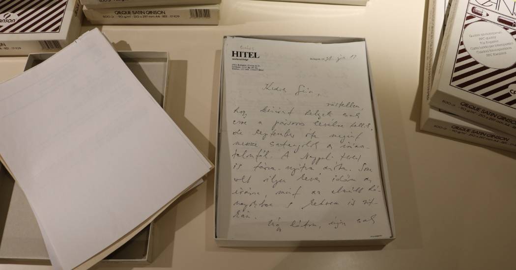 „Kedves Gézám!” Egy jelentős pálya emlékezete – irodalomtörténeti érdekességek a Déri Múzeumban